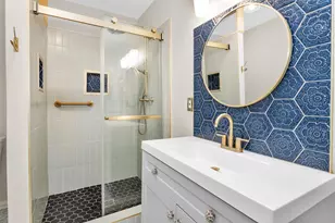 221 Carrell St, Tomball, TX 77375 - Photo 29