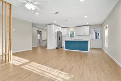 221 Carrell Street, Tomball, TX 77375 - Photo 13