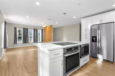 221 Carrell Street, Tomball, TX 77375 - Photo 17