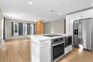 221 Carrell St, Tomball, TX 77375 - Photo 17