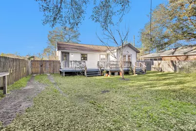 221 Carrell Street, Tomball, TX 77375 - Photo 43