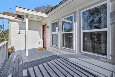 221 Carrell Street, Tomball, TX 77375 - Photo 7