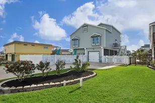 406 Tahiti Rd, Tiki Island, TX 77554 - Photo 3