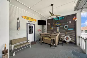 406 Tahiti Rd, Tiki Island, TX 77554 - Photo 37