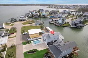 406 Tahiti Rd, Tiki Island, TX 77554 - Photo 45