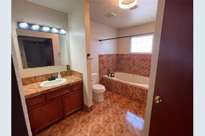 257 Barracuda, Bayou Vista, TX 77563 - Photo 7