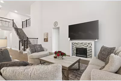 1939 Creekwood Cove, Missouri City, TX 77459 - Photo 11