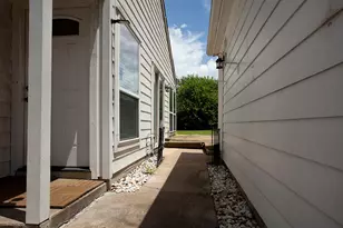 7219 Caddo Lake Ln, Houston, TX 77083 - Photo 11