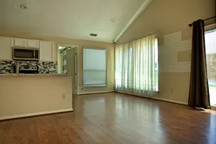7219 Caddo Lake Ln, Houston, TX 77083 - Photo 3