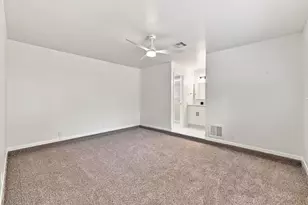 8819 Stone Brook Ln, Houston, TX 77040 - Photo 11