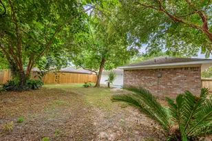 8819 Stone Brook Ln, Houston, TX 77040 - Photo 17