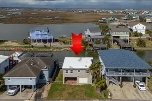 114 Bayou Vista Dr, Hitchcock, TX 77563 - Photo 1