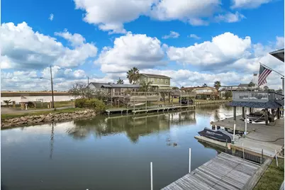 114 Bayou Vista Drive, Hitchcock, TX 77563 - Photo 19