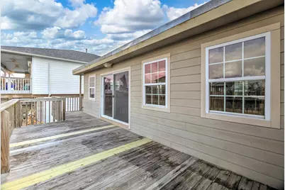 114 Bayou Vista Drive, Hitchcock, TX 77563 - Photo 17