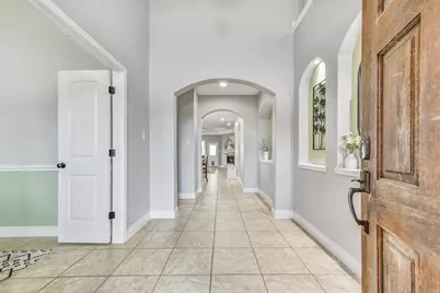 609 Eagle Hollow Lane, League City, TX 77573 - Photo 5
