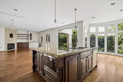 2246 Branard Street, Houston, TX 77098 - Photo 11