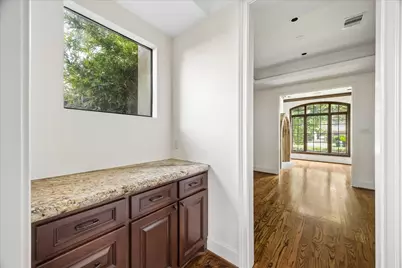 2246 Branard Street, Houston, TX 77098 - Photo 9