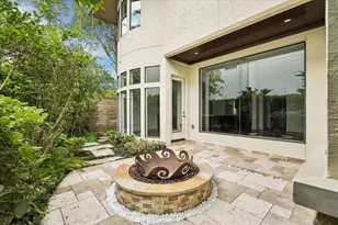 2246 Branard St, Houston, TX 77098 - Photo 21