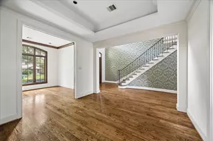 2246 Branard St, Houston, TX 77098 - Photo 5