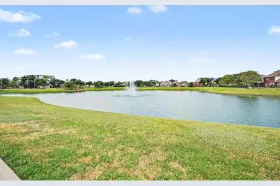 9406 Sunlake Drive, Pearland, TX 77584 - Photo 45