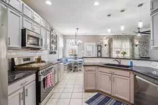 12810 Whistling Springs Dr, Humble, TX 77346 - Photo 19