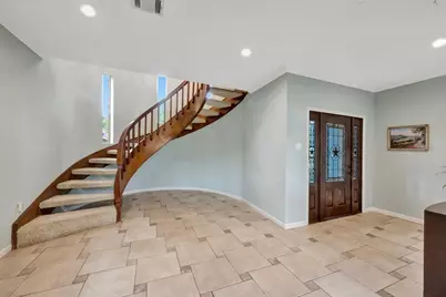 307 Crestwood Drive, El Lago, TX 77586 - Photo 9