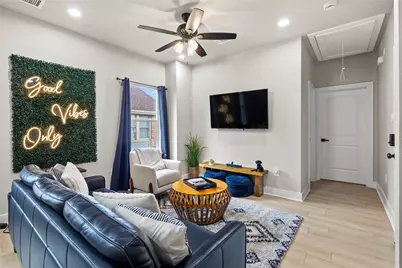 2406 Truxillo Street #A Upper, Houston, TX 77004 - Photo 7