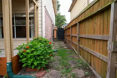 807 Oak West, Houston, TX 77073 - Photo 21