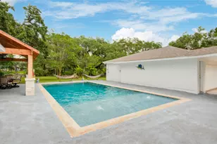 623 County Rd 687, Angleton, TX 77515 - Photo 35