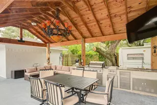 623 County Rd 687, Angleton, TX 77515 - Photo 35