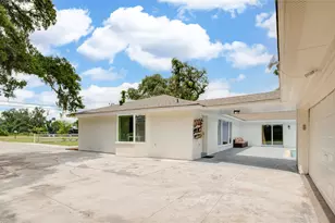623 County Rd 687, Angleton, TX 77515 - Photo 43