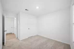 25585 Rose Creek Dr, Cleveland, TX 77328 - Photo 17