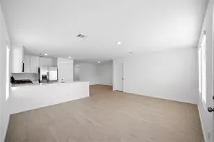 25585 Rose Creek Dr, Cleveland, TX 77328 - Photo 15