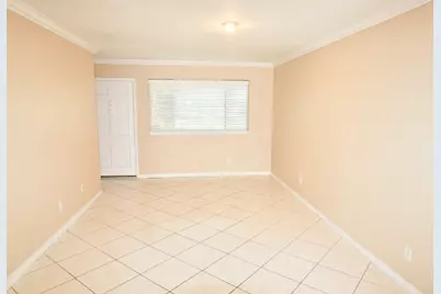 4040 San Felipe Street #122, Houston, TX 77027 - Photo 3