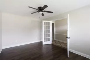 2106 Rose Rd, Pearland, TX 77581 - Photo 5