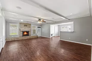 7215 Ridge Oak Dr, Houston, TX 77088 - Photo 13