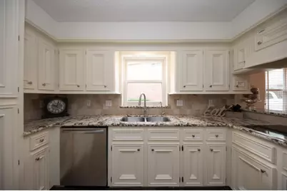 12138 Auburn Hills Drive, Tomball, TX 77377 - Photo 11