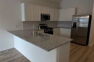 11828 E Gate Dr, Willis, TX 77318 - Photo 3