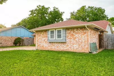 9318 Benning Drive, Houston, TX 77031 - Photo 5