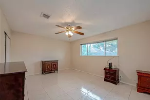 9318 Benning Dr, Houston, TX 77031 - Photo 21