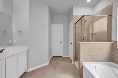 400 Flycatcher Court, Clute, TX 77531 - Photo 15