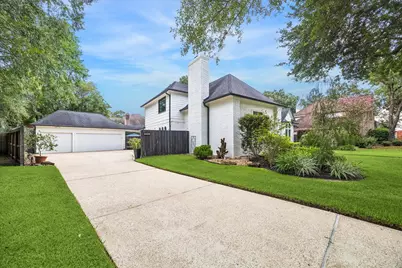 5111 Laurelwood Drive, Kingwood, TX 77345 - Photo 35
