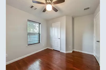 2760 Rio Bella Court, League City, TX 77573 - Photo 11