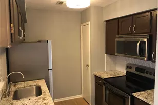 10615 Briar Forest Dr, Houston, TX 77042 - Photo 5