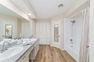 13 Woodhaven Wood Dr, The Woodlands, TX 77380 - Photo 19