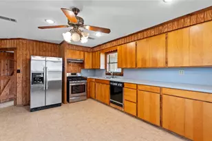 36 Pierce Rd, Huntsville, TX 77320 - Photo 11