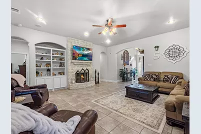 358 Meadowview Court, Montgomery, TX 77316 - Photo 9