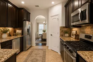 23911 Augusta Falls Ln, Spring, TX 77389 - Photo 5