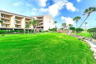 9520 Seawall Blvd, Galveston, TX 77554 - Photo 1