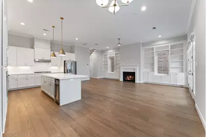 114 Magnolia Green Street, Conroe, TX 77384 - Photo 3